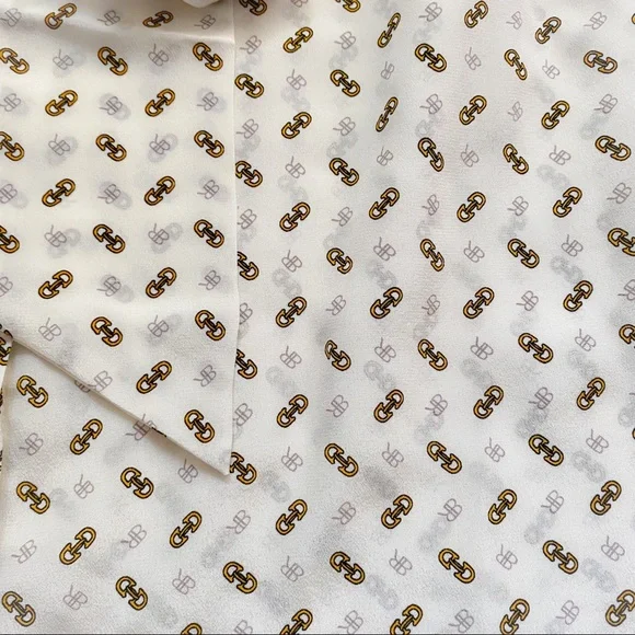 Banana Republic petite monogram silk blouse - Picture 5 of 11